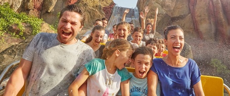 Tutuki Splash, Port Aventura, Tarragona Tutuki Splash, Port Aventura, Tarragona