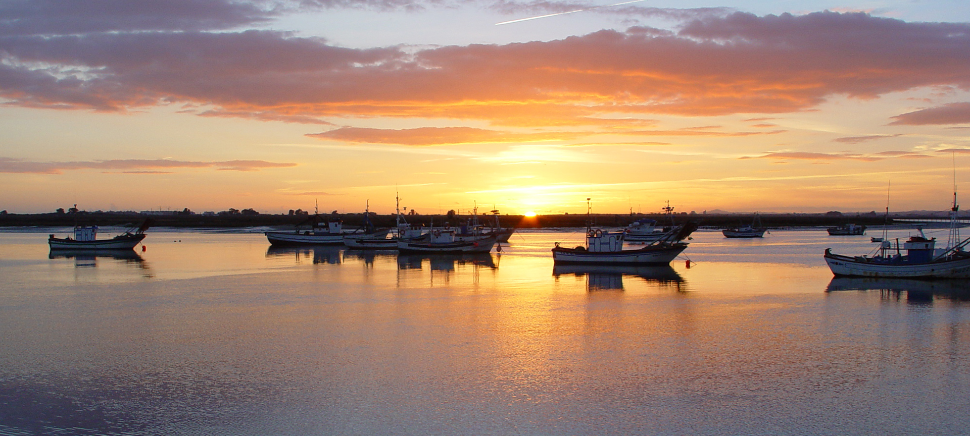 Sonnenaufgang an Isla Cristina, Huelva Sonnenaufgang an Isla Cristina, Huelva