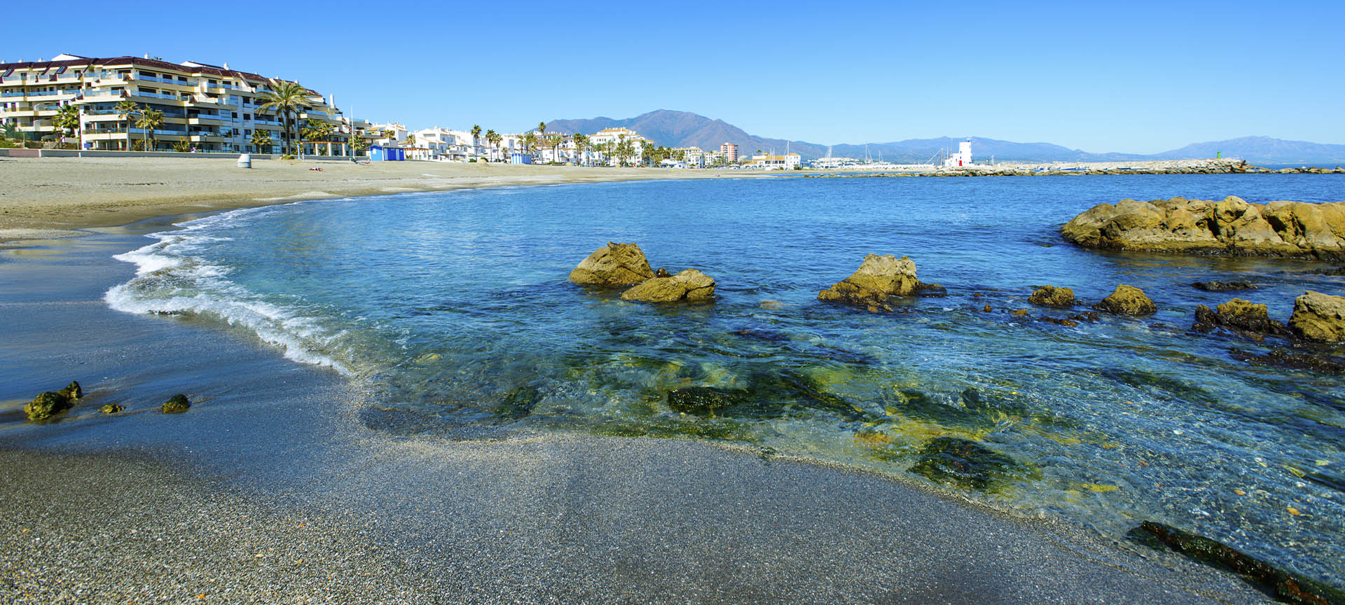 Plage de La Duquesa à Manilva (province de Malaga, Andalousie)