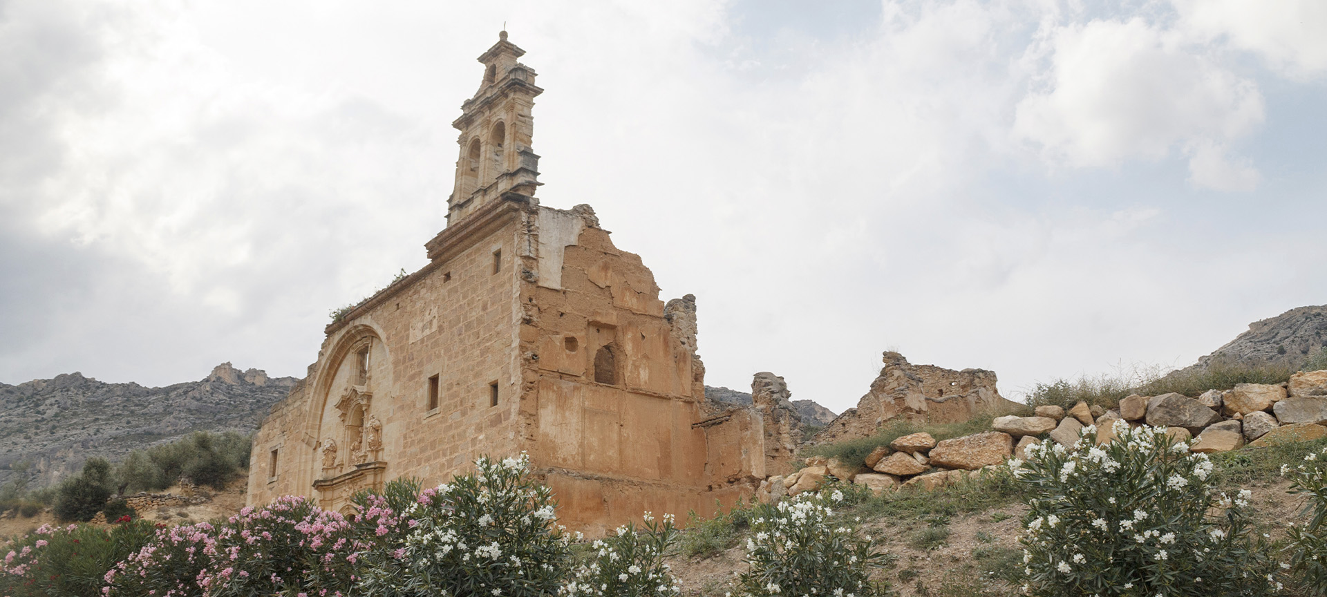 Ruines du couvent de l’ordre des Servites de Marie à Castellote (province de Teruel, Aragon)