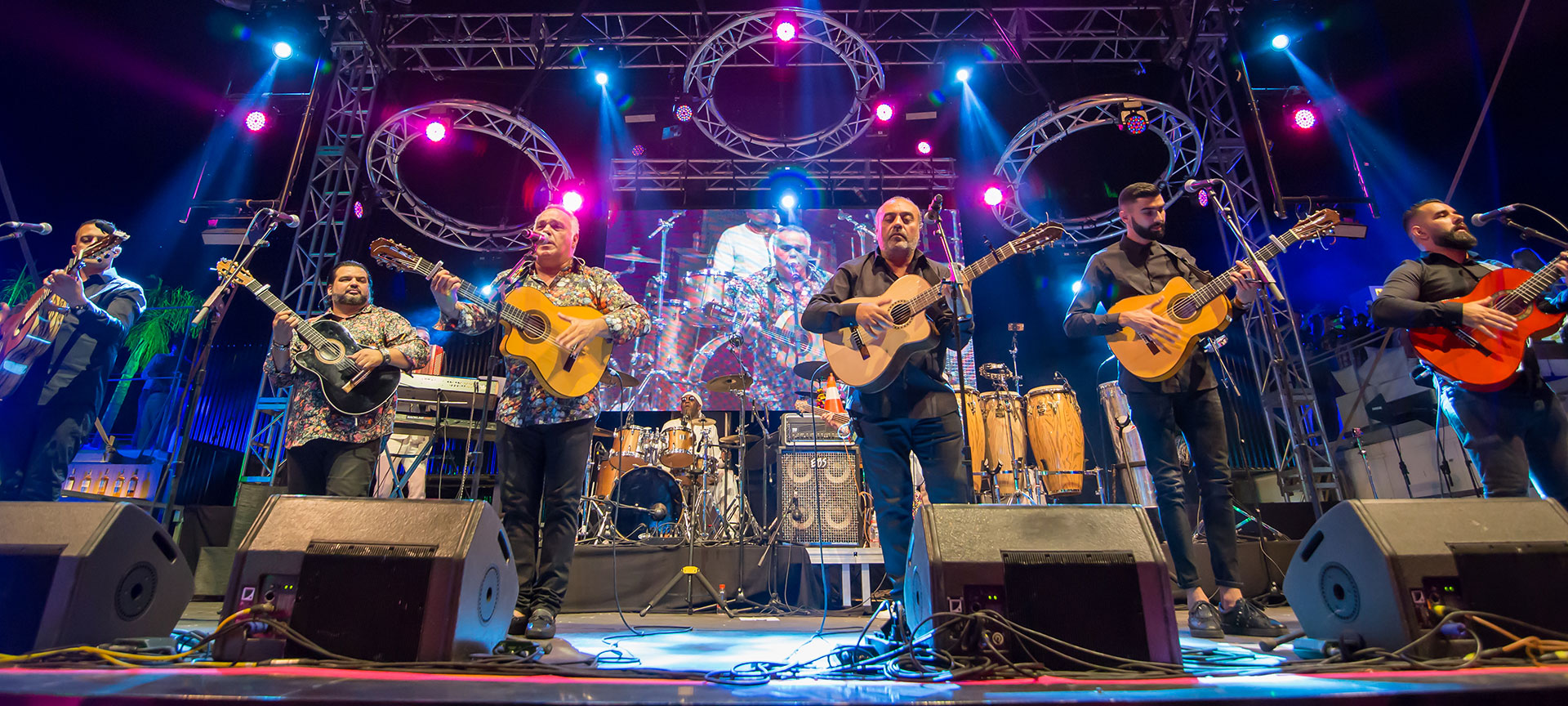 Gipsy Kings by André Reyes