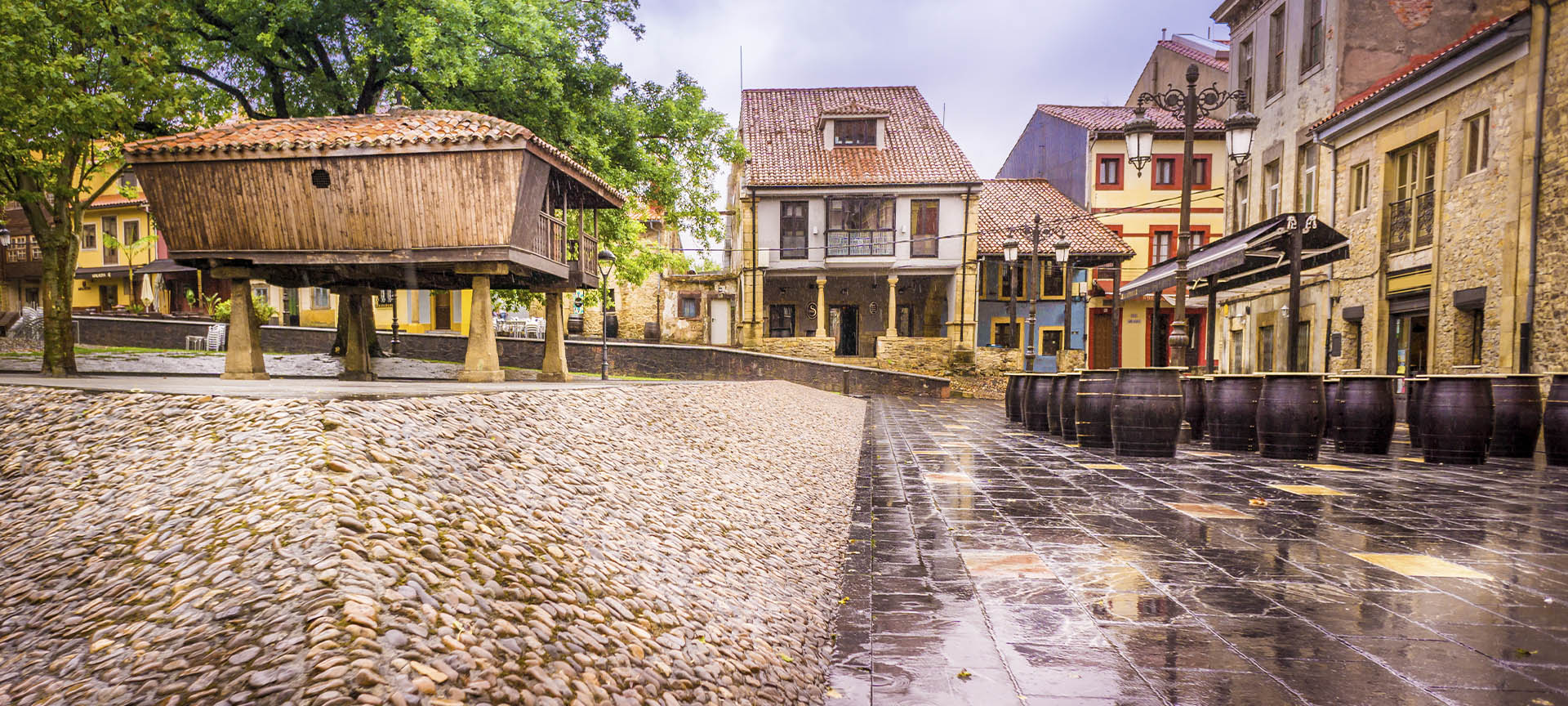 Plaza de Carbayedo de Avilés (Asturias)