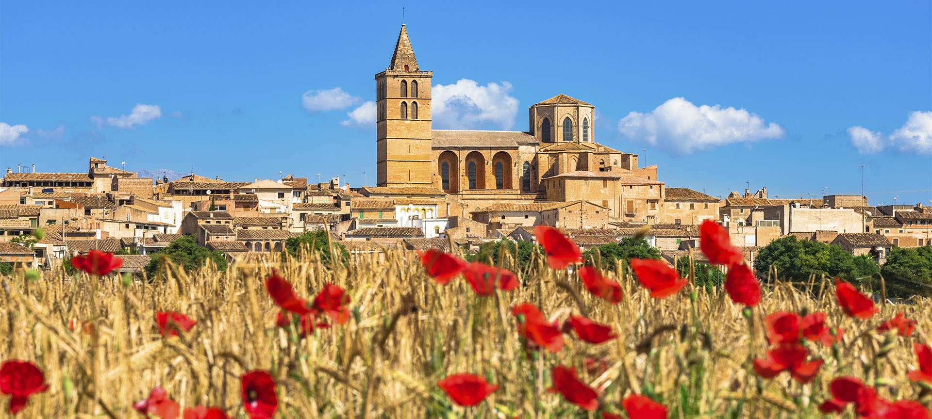 Panorámica de Sineu, en Mallorca (Islas Baleares)