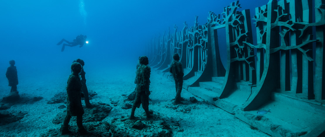 “Crossing the Rubicon”, Jason deCaires Taylor. Lanzarote Atlantic Museum