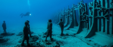 “Crossing the Rubicon”, Jason deCaires Taylor. Lanzarote Atlantic Museum “Crossing the Rubicon”, Jason deCaires Taylor. Lanzarote Atlantic Museum
