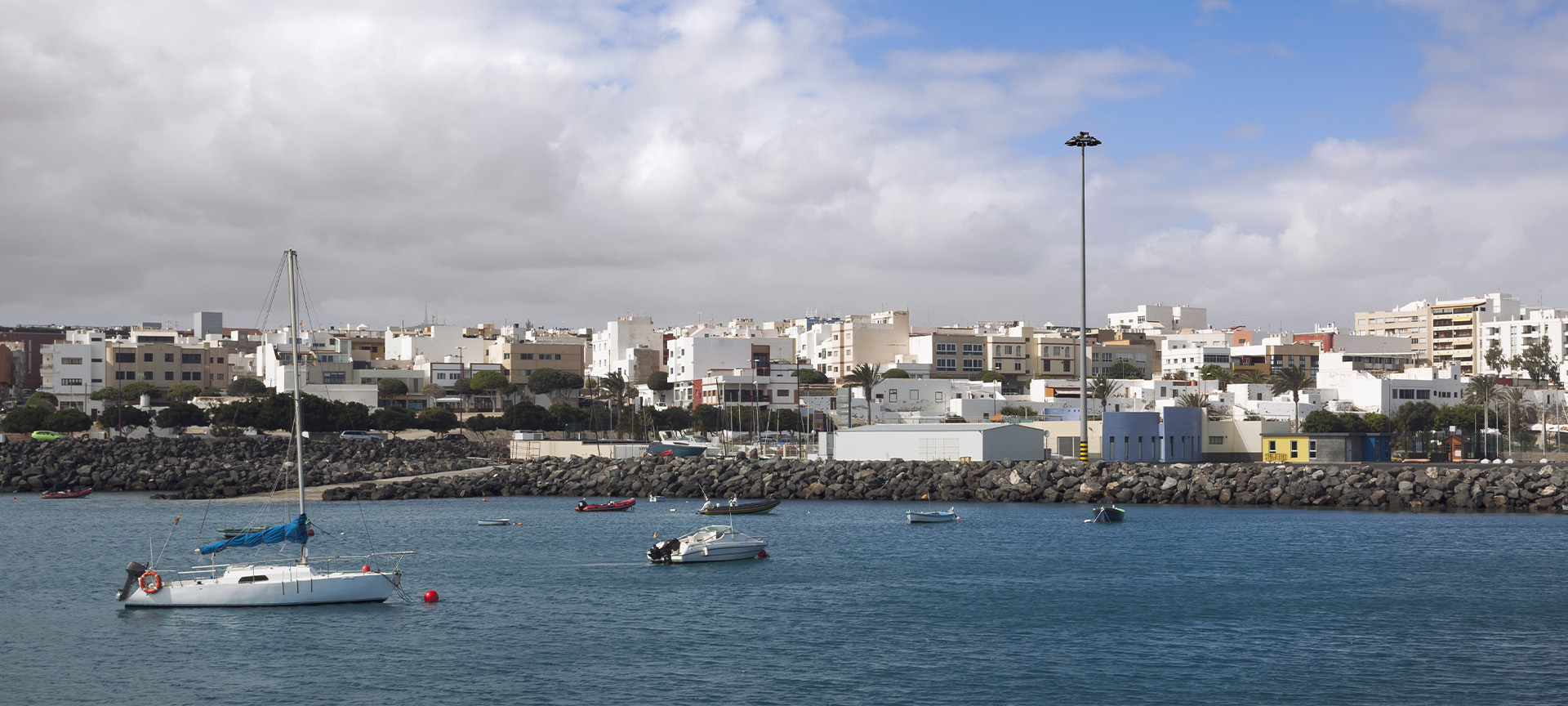 Panorámica de Puerto del Rosario, en la isla de Fuerteventura (Islas Canarias)