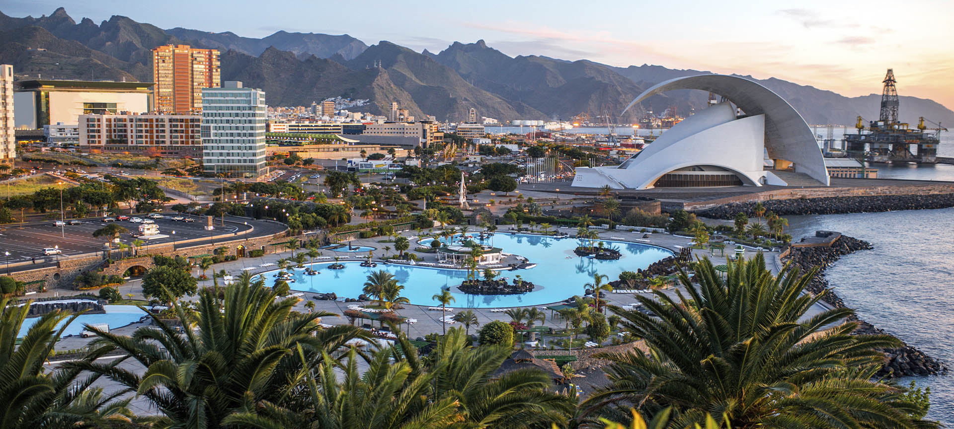 Panoramica di Santa Cruz de Tenerife, sull’isola di Tenerife (Isole Canarie)