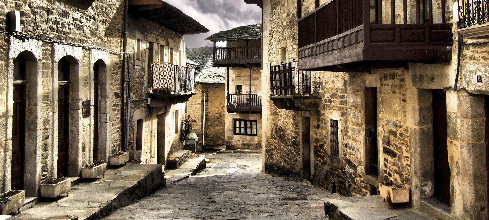 Typical street in Puebla de Sanabria, Zamora (Castile and León)
