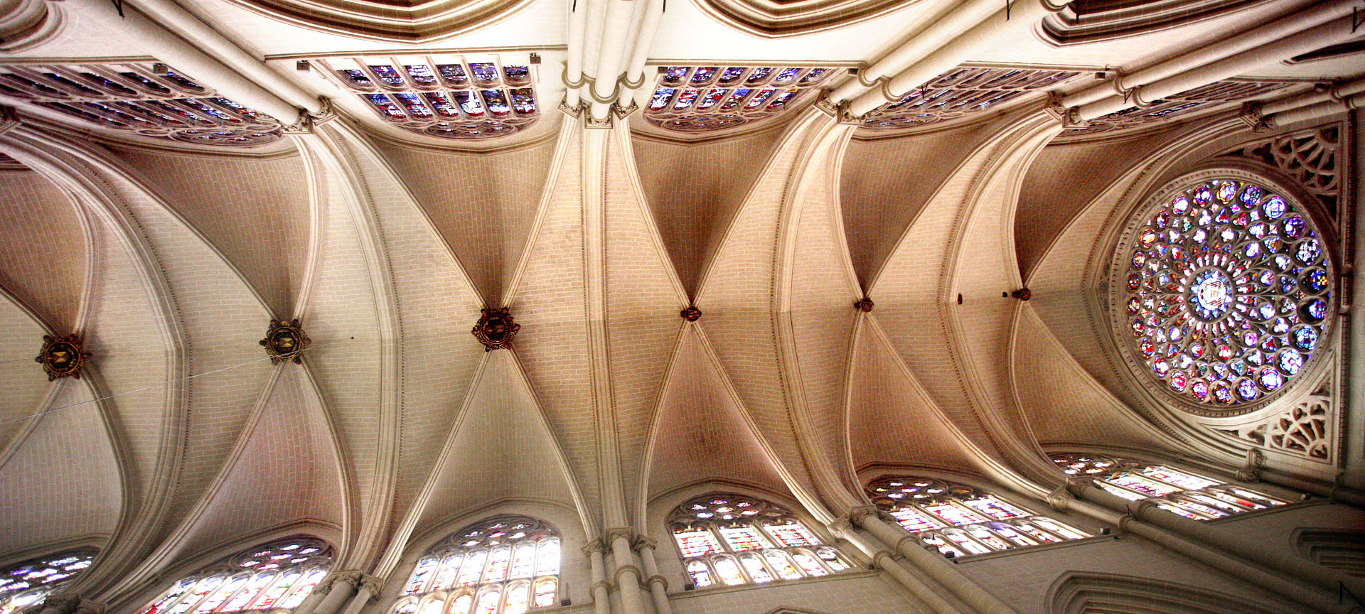 Vaults of the Cathedral of Toledo Vaults of the Cathedral of Toledo