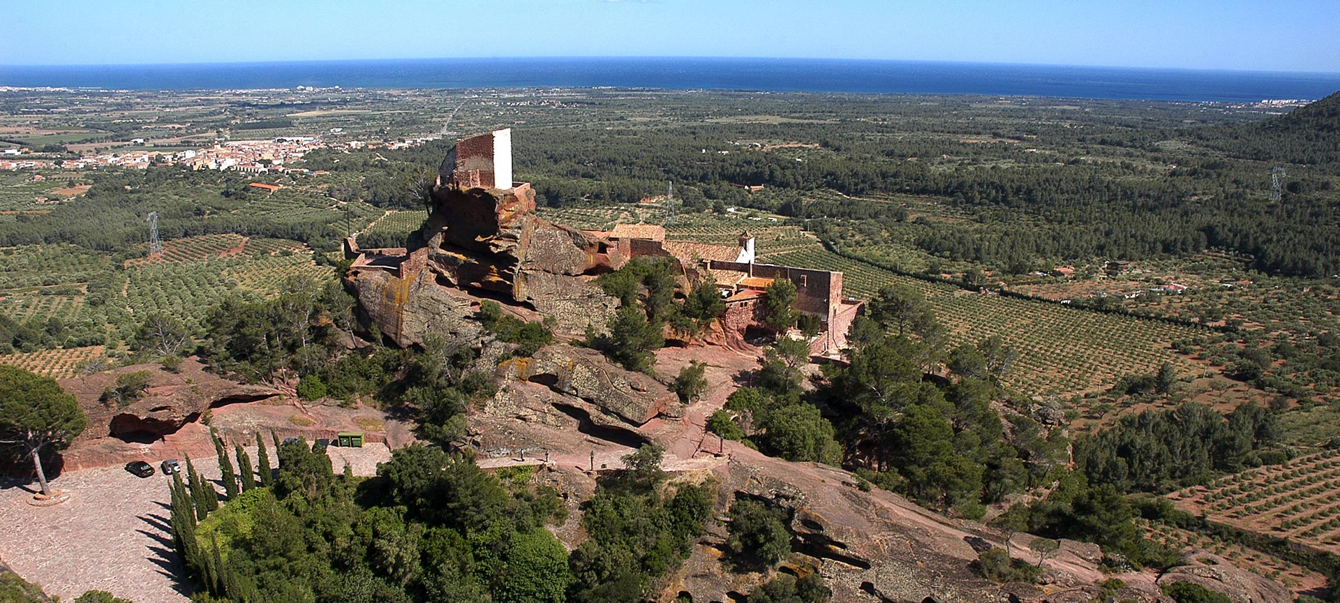 Pustelnia Mare de Déu de la Roca, w Mont-Roig del Camp Pustelnia Mare de Déu de la Roca, w Mont-Roig del Camp