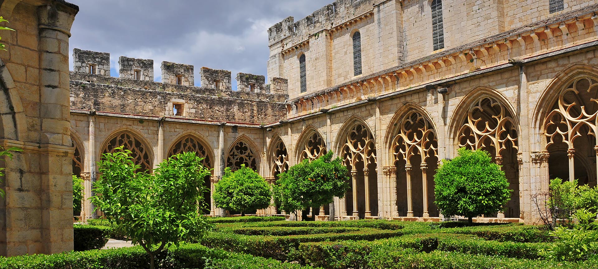 Jardines del Claustro del Real Monasterio de Santes Creus