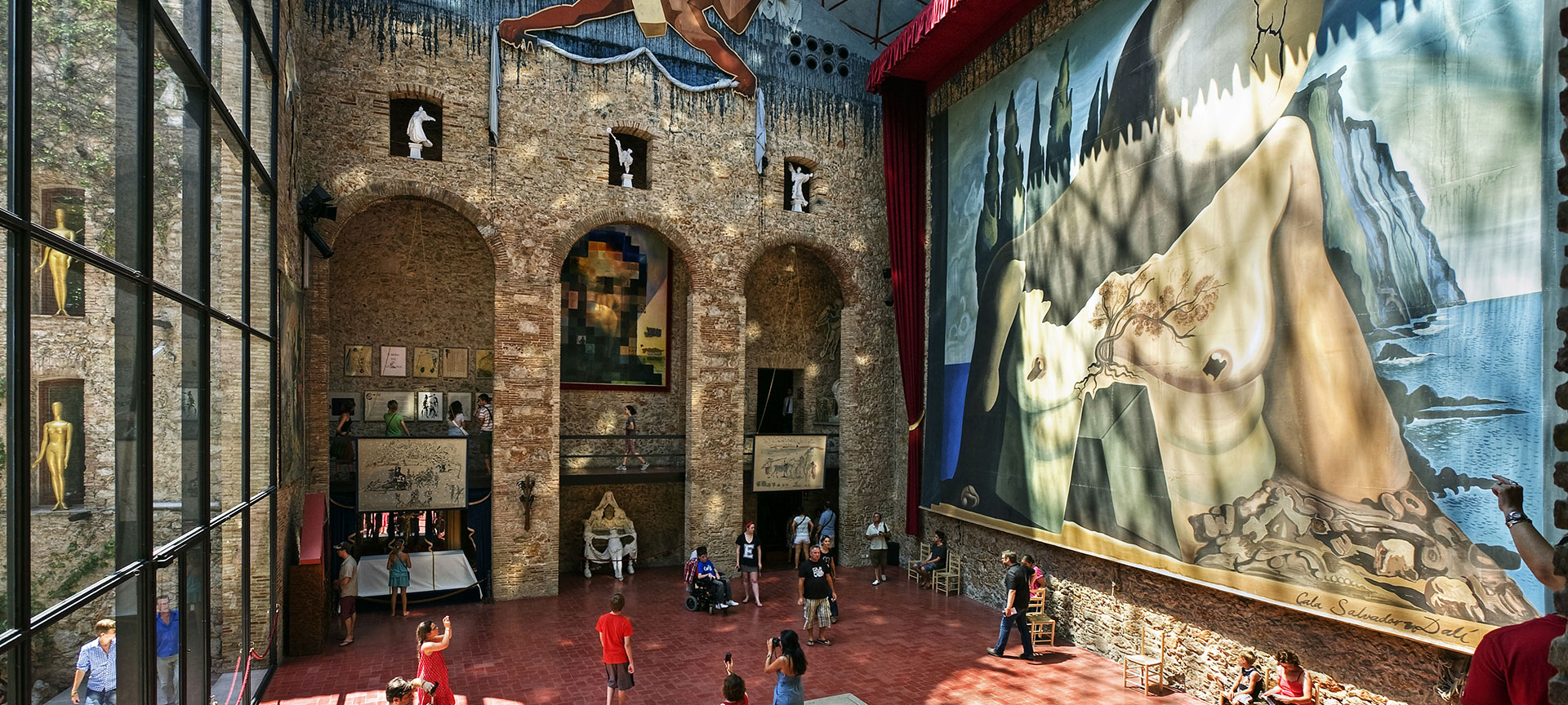 Dalí Theatre-Museum, Figueres