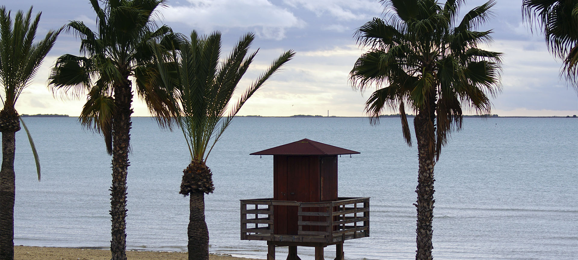 Platja El Garbí in Sant Carles de la Ràpita (Tarragona, Katalonien)