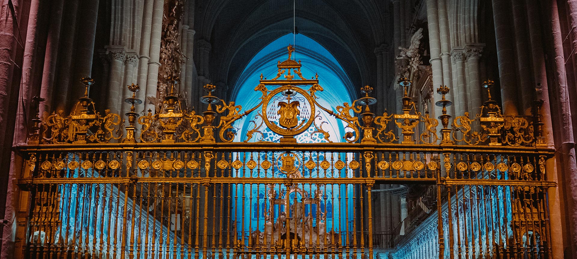 Un instant du spectacle « Lumina de la cathédrale de Tolède »