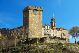 Monument ensemble of San Vicente del Pino in Monforte de Lemos, Lugo