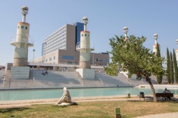 Parque de la España Industrial w Barcelonie, Katalonia