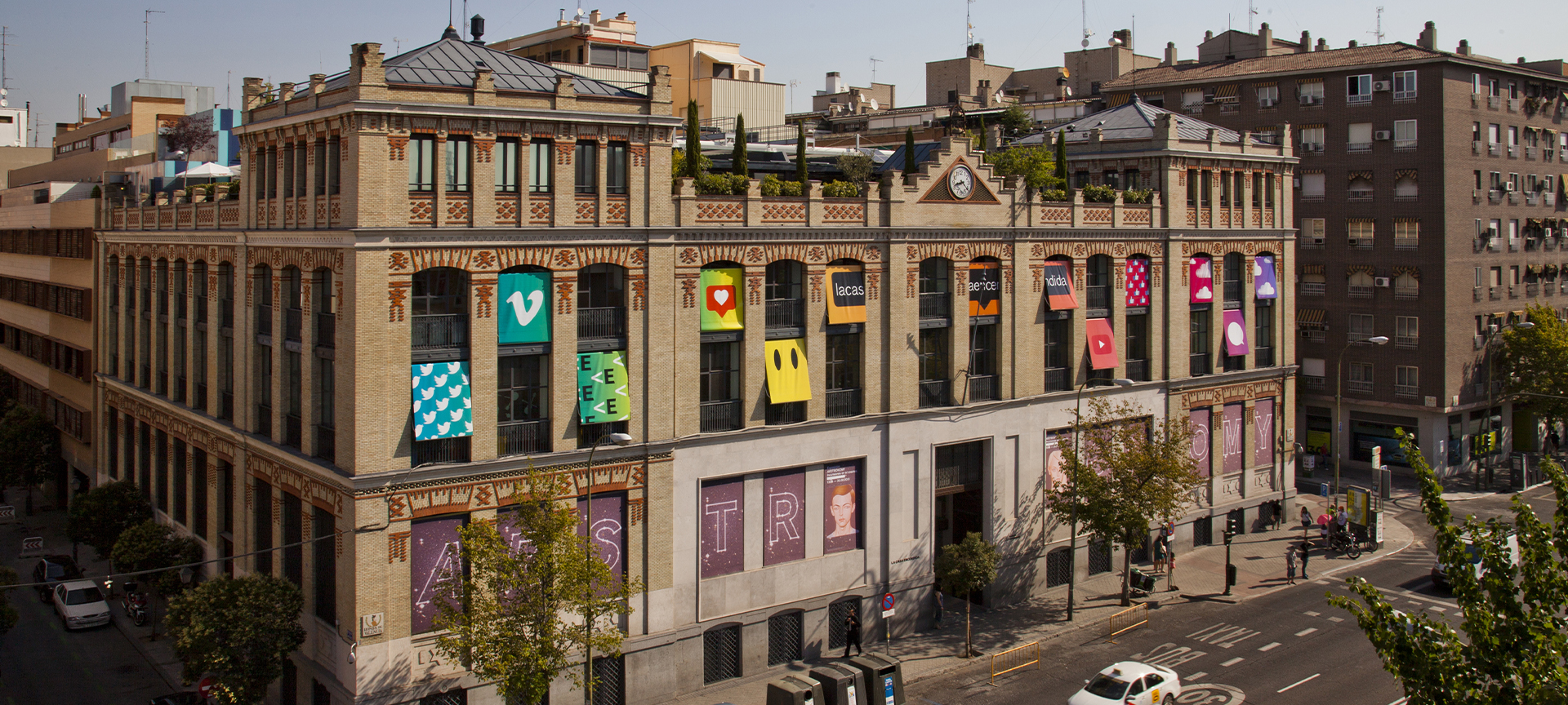 Exterior de la Casa Encendida. Madrid