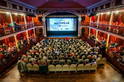 アルカラ・デ・エナーレスの映画祭「アルシネ」。マドリード州