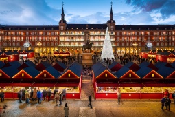 Christmas market in Madrid's Plaza Mayor
