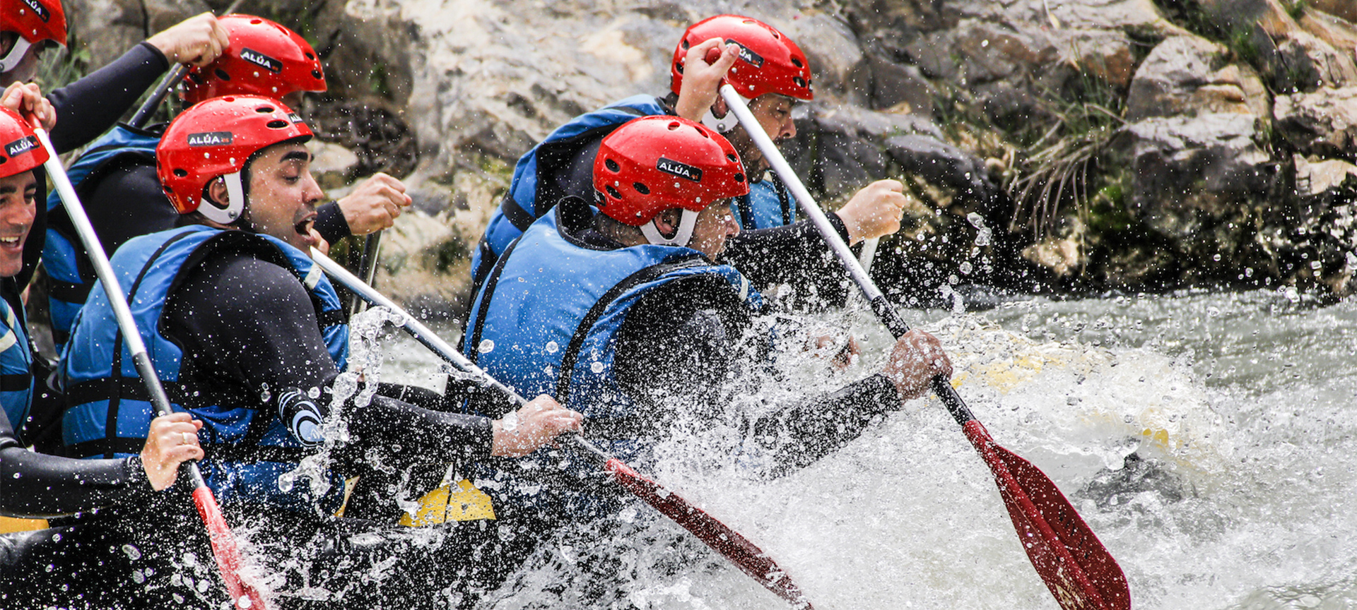Rafting w ośrodku żeglarskim Estación Náutica Subbética
