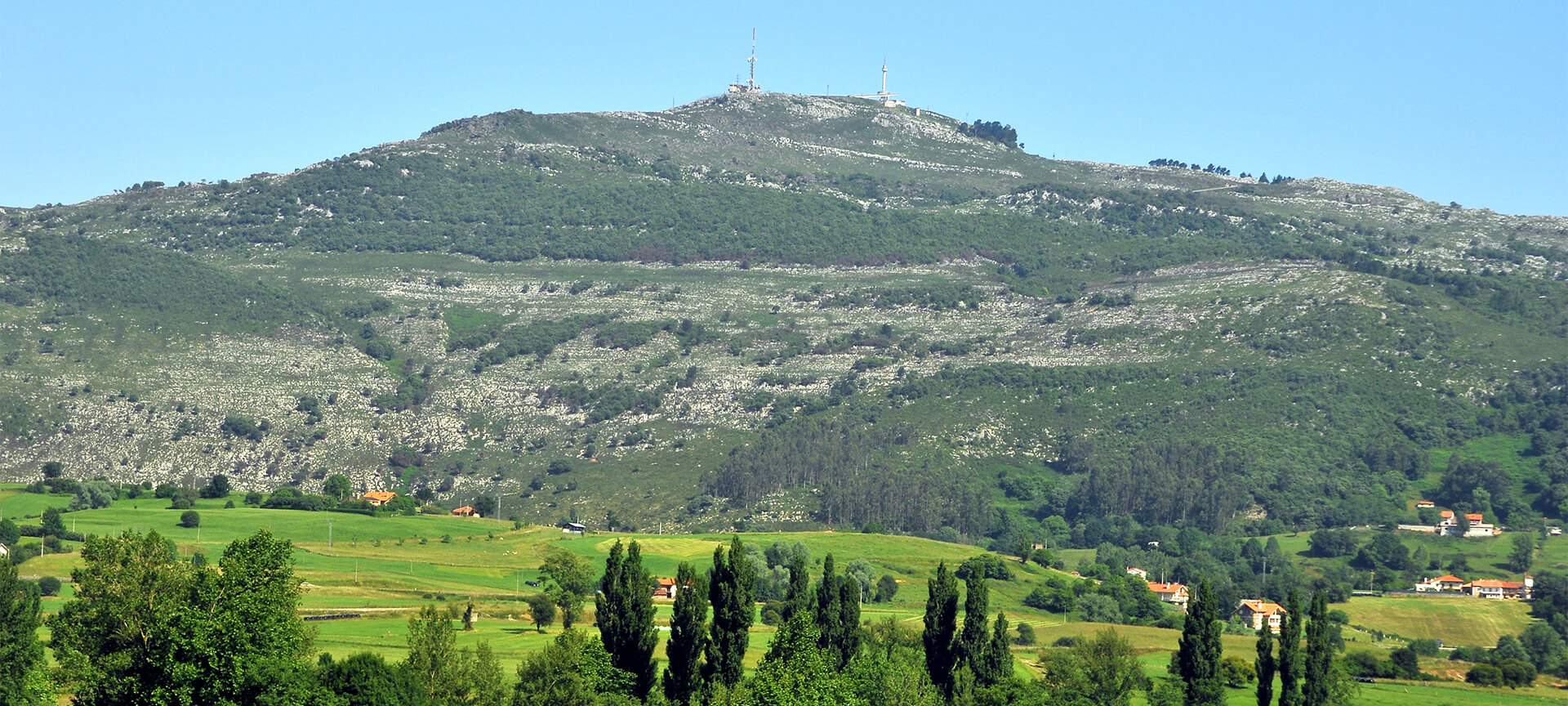 Pena Cabarga, Lierganes