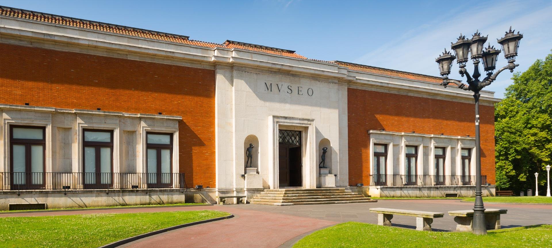 Vue extérieure du musée des beaux-arts de Bilbao