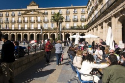 Plaza Nueva w Bilbao