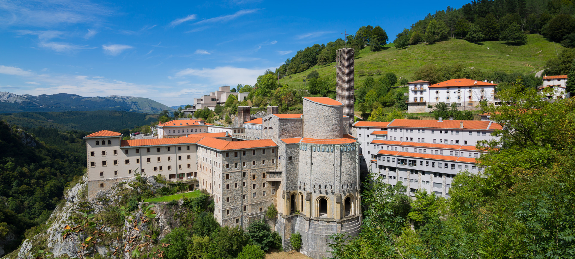 Santuario di Arantzazu a Gipuzkoa, Paesi Baschi