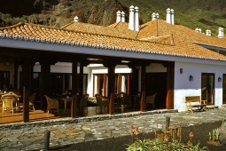 Parador de El Hierro の外観