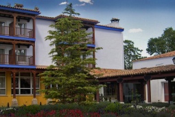 Parador de Manzanares の外観