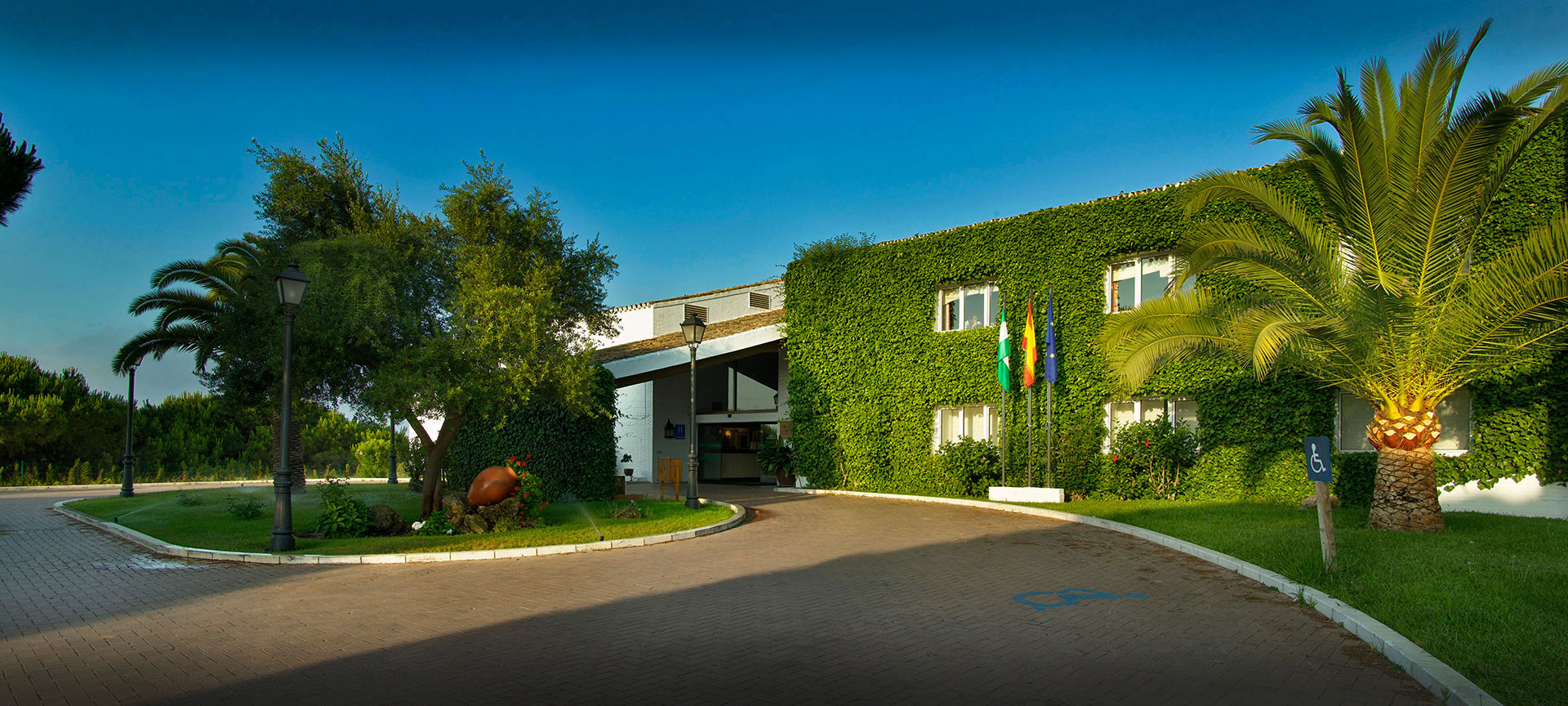 Parador de Mazagón の外観