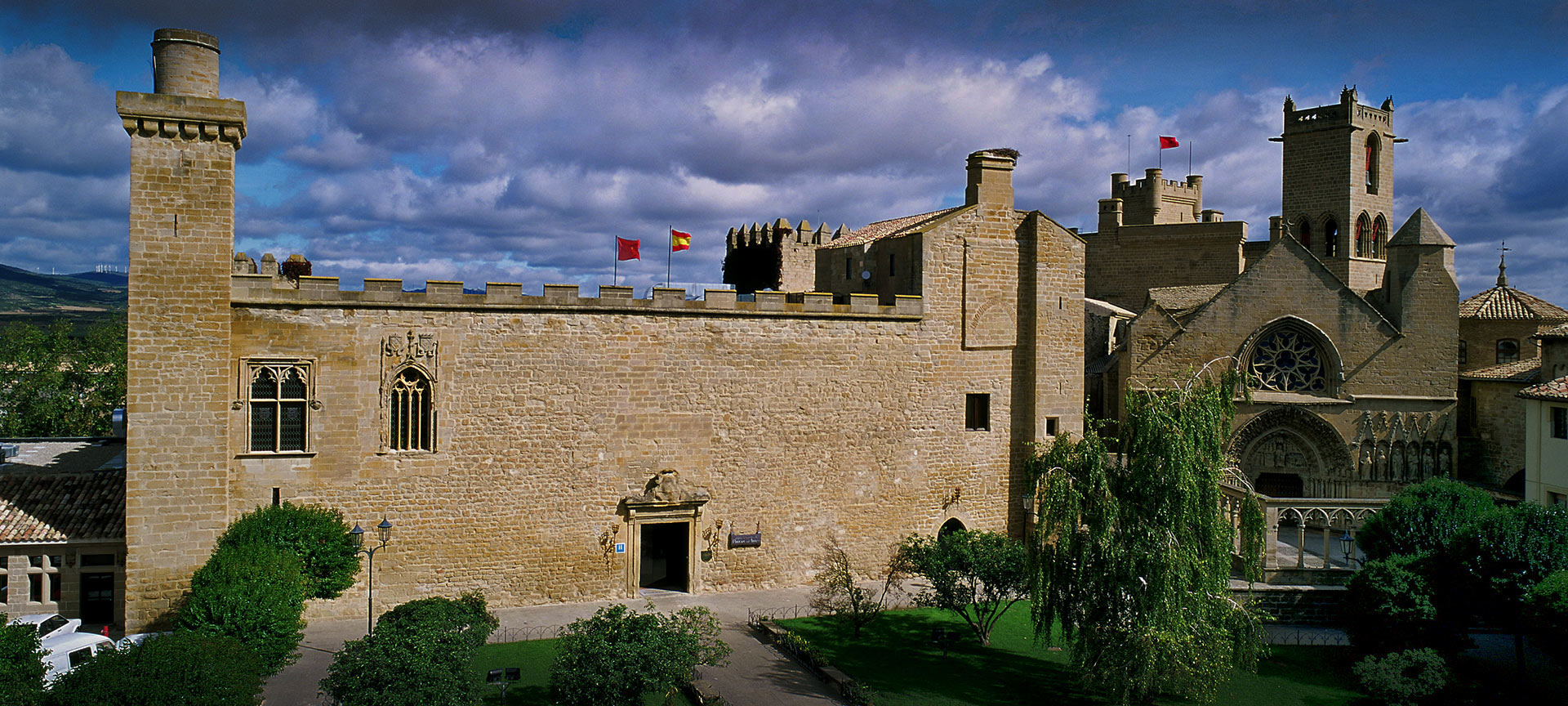 Veduta esterna del Parador de Olite