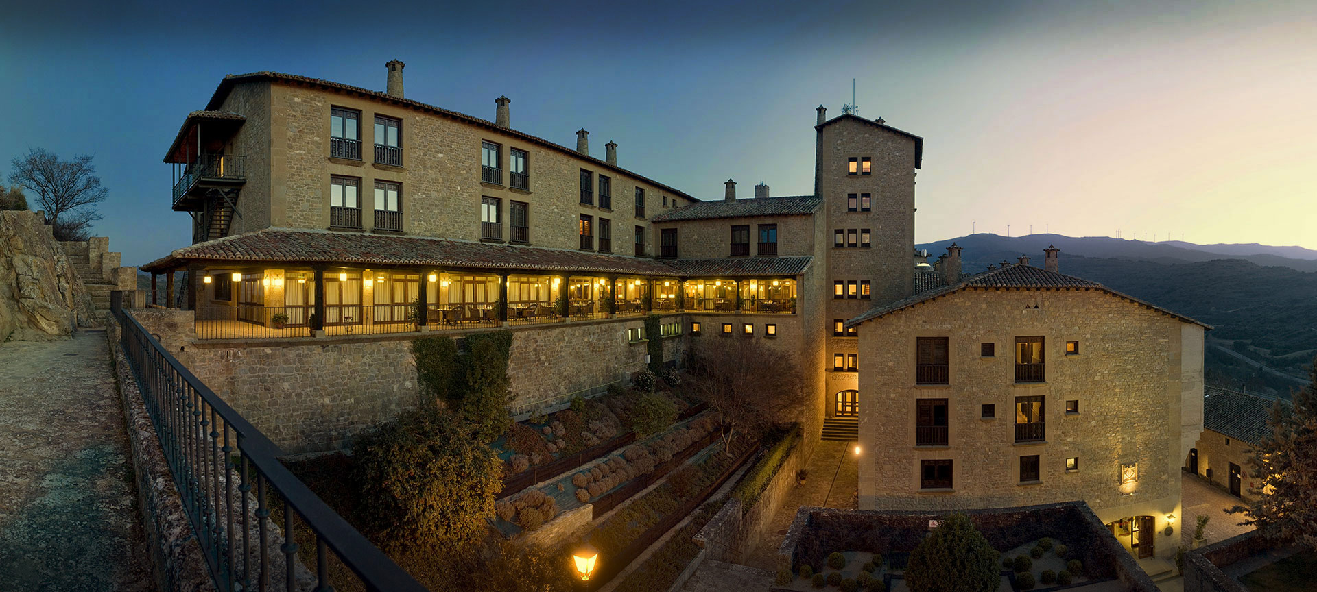 Vista exterior del Parador de Sos del Rey Católico