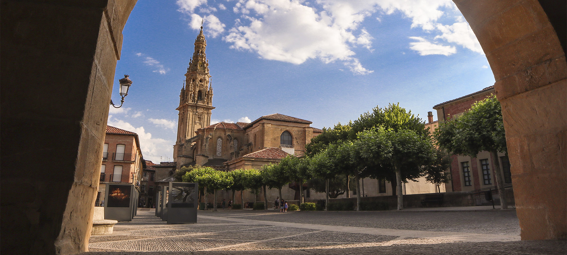 Vista de la catedral de Santo Domingo de la Calzada, en La Rioja