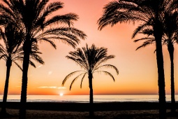 Wschód słońca na plaży Cullera, C. Valenciana