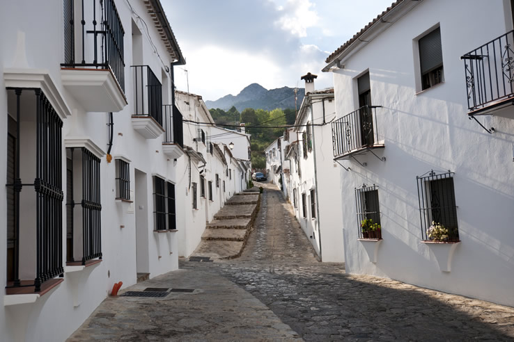 Street in Grazalema, Cadiz (Andalusia) Street in Grazalema, Cadiz (Andalusia)
