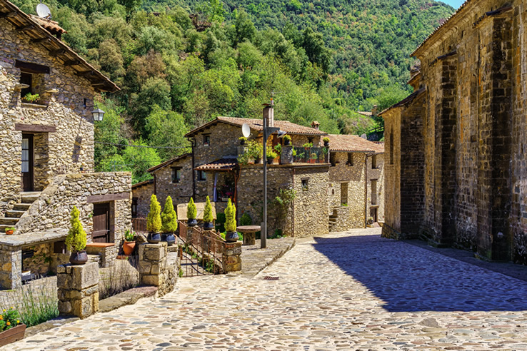 Casas de pedra no povoado de Beget, Girona Casas de pedra no povoado de Beget, Girona
