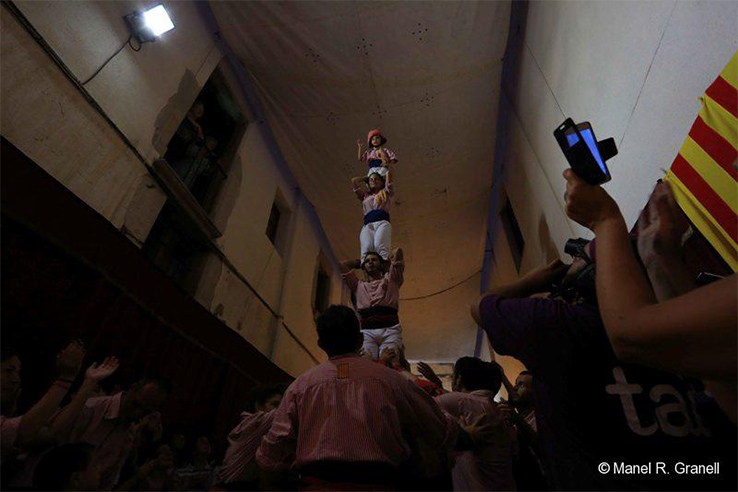 Castells (ludzkie wieże) podczas obchodów święta Sant Magí w Tarragonie (Katalonia)