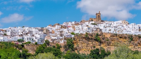 Blick auf Arcos de la Frontera in Cádiz, Andalusien Blick auf Arcos de la Frontera in Cádiz, Andalusien