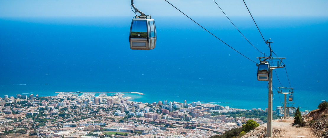 Kolejka linowa Benalmádena ze szczytu Calamorro. Malaga