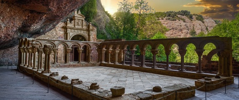 Kloster San Juan de la Peña, Aragonien Kloster San Juan de la Peña, Aragonien