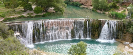 Bierge waterfall (Huesca, Aragon) Bierge waterfall (Huesca, Aragon)
