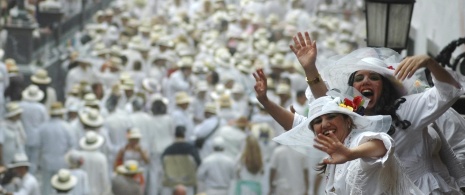 ラ・パルマ島で行われるインディアノスの祭り ラ・パルマ島で行われるインディアノスの祭り