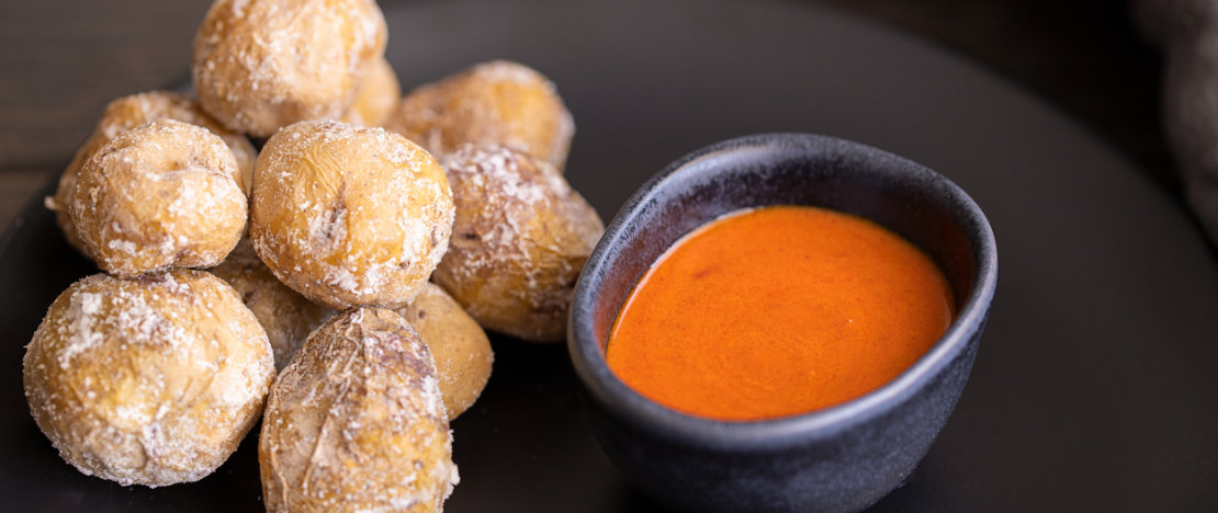 Papas con mojo picón Papas con mojo picón