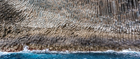 Detalle de Los Órganos en la costa norte de Vallehermoso en La Gomera, Islas Canarias Detalle de Los Órganos en la costa norte de Vallehermoso en La Gomera, Islas Canarias