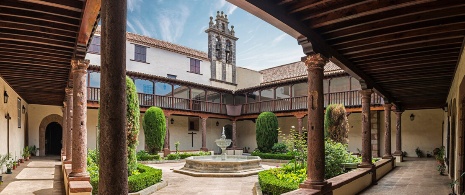 San Cristóbal de la Laguna San Cristóbal de la Laguna