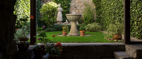 Innenansicht des Klosters der Heiligen Teresa Innenansicht des Klosters der Heiligen Teresa
