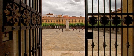 Plaza Mayor square in Palencia Plaza Mayor square in Palencia