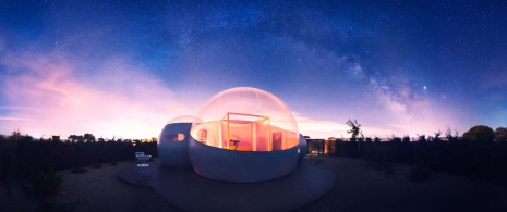 A bubble hotel in the municipality of Hormigos in Toledo, Castilla-La Mancha A bubble hotel in the municipality of Hormigos in Toledo, Castilla-La Mancha