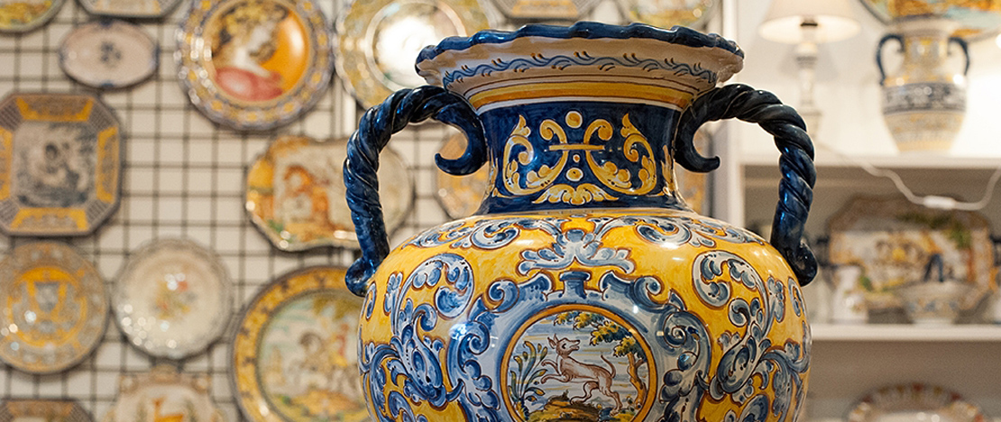 Handcrafted ceramic pot from Talavera de la Reina made at the FARCAMA fair in Toledo, Castile-La Mancha Handcrafted ceramic pot from Talavera de la Reina made at the FARCAMA fair in Toledo, Castile-La Mancha